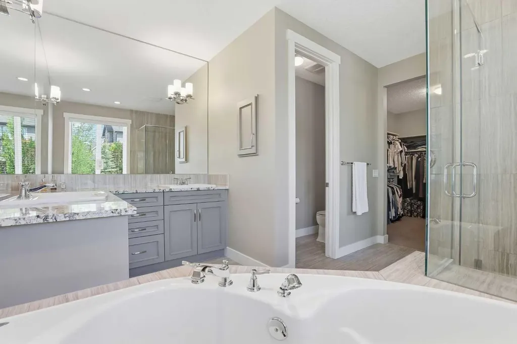 120 Fortress Bay SW Calgary AB T3H 0T3