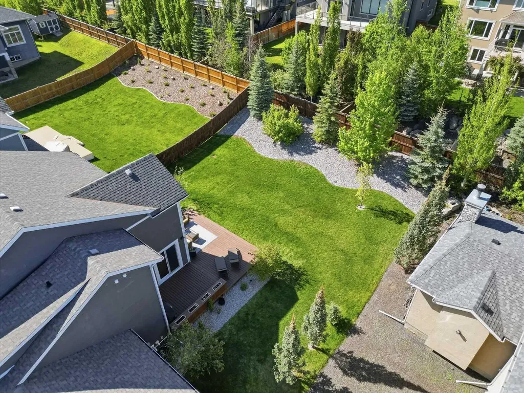 120 Fortress Bay SW Calgary AB T3H 0T3
