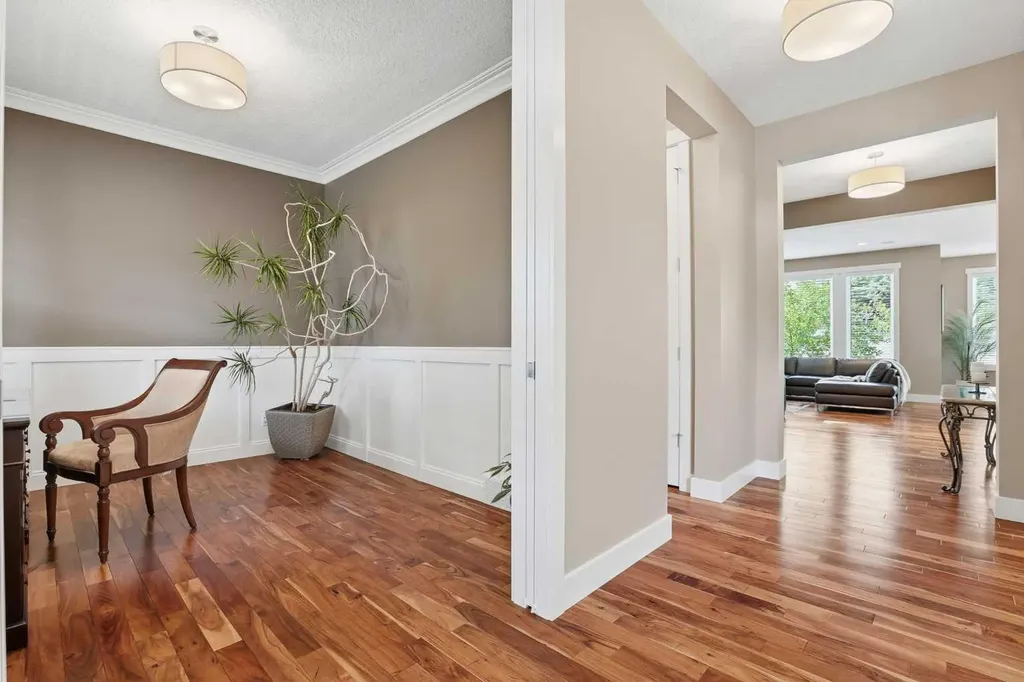 120 Fortress Bay SW Calgary AB T3H 0T3