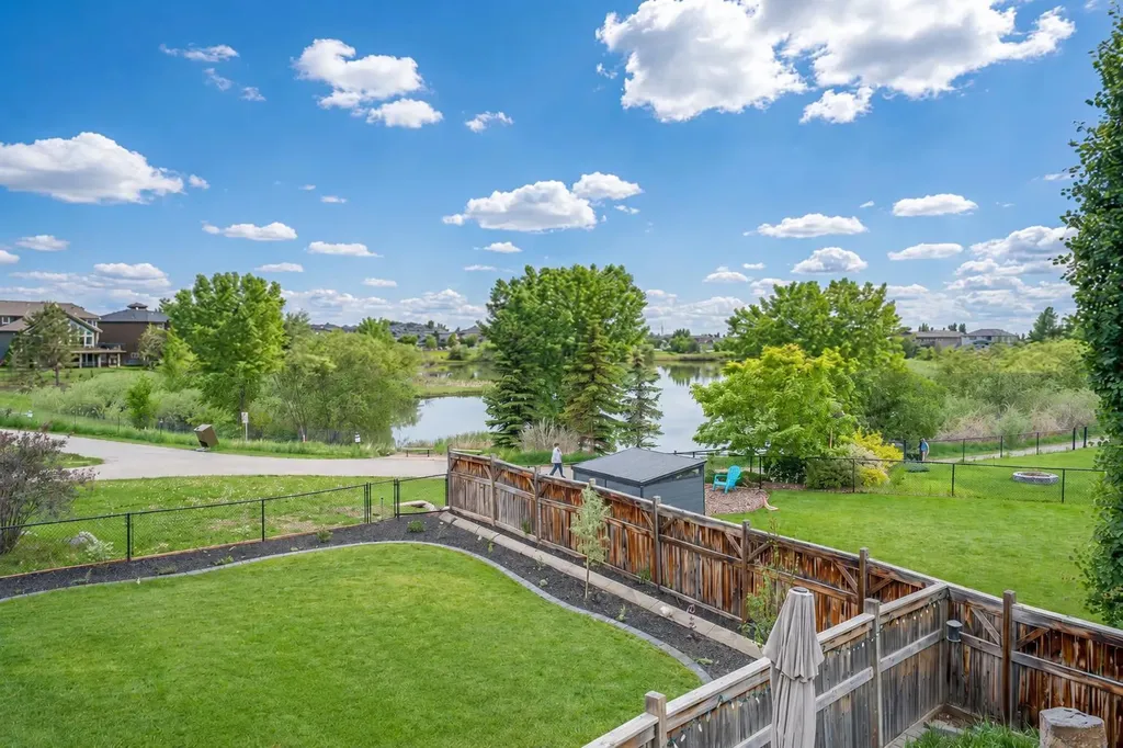98 Auburn Sound Manor SE Calgary AB T3M 0R6
