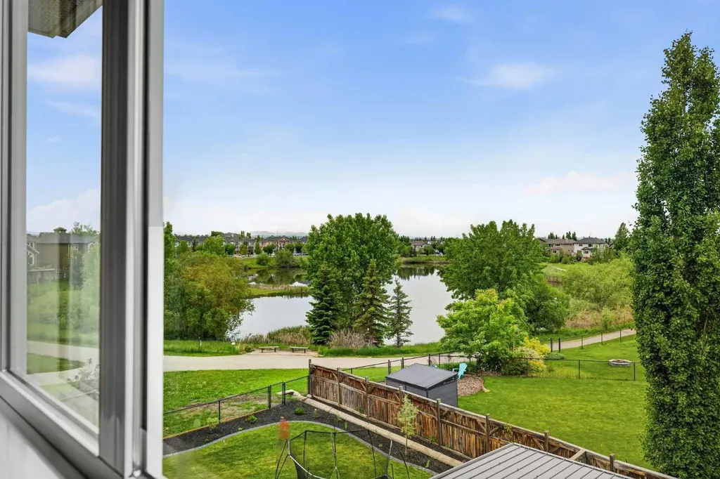 98 Auburn Sound Manor SE Calgary AB T3M 0R6