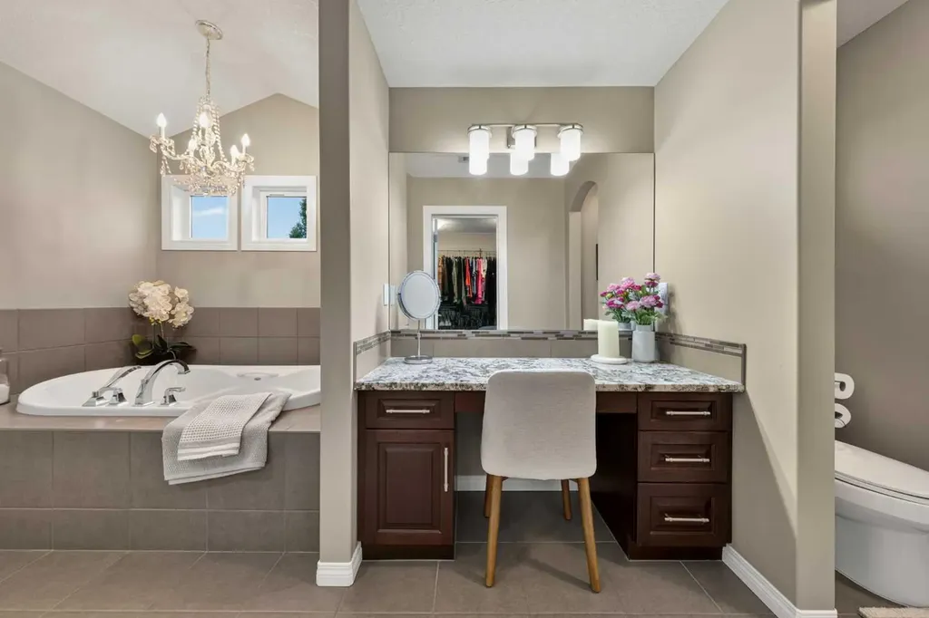 98 Auburn Sound Manor SE Calgary AB T3M 0R6