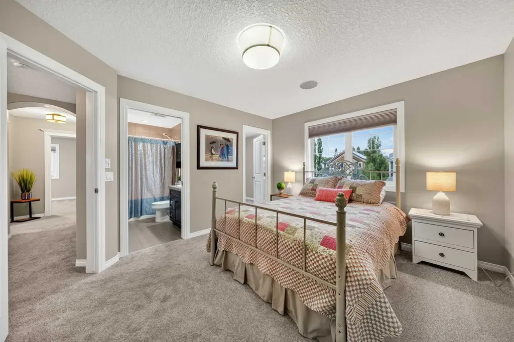 98 Auburn Sound Manor SE Calgary AB T3M 0R6