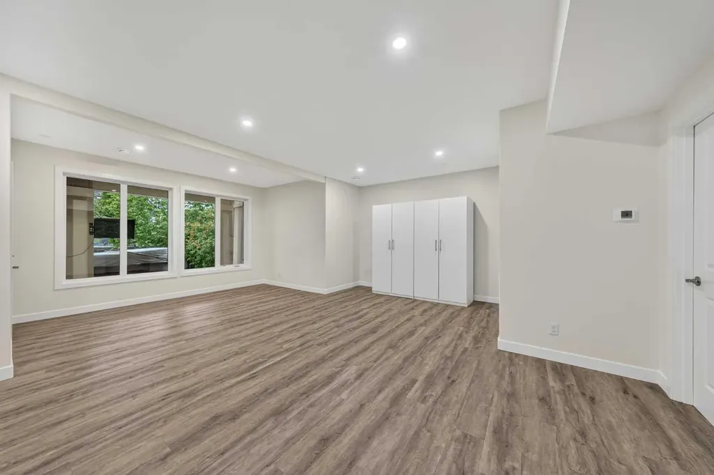 98 Auburn Sound Manor SE Calgary AB T3M 0R6
