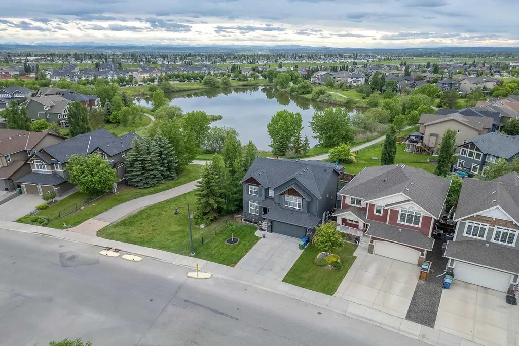 98 Auburn Sound Manor SE Calgary AB T3M 0R6