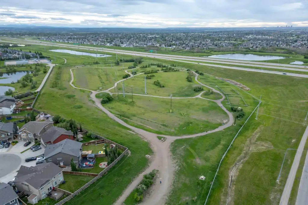 98 Auburn Sound Manor SE Calgary AB T3M 0R6