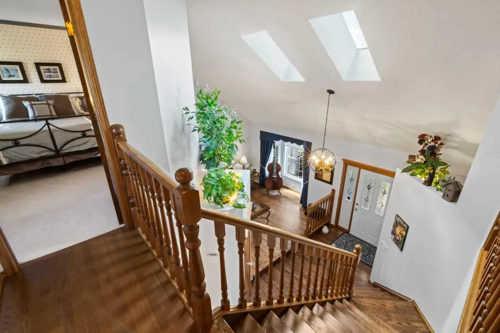 37 Riverview Close Cochrane AB T4C 1K7