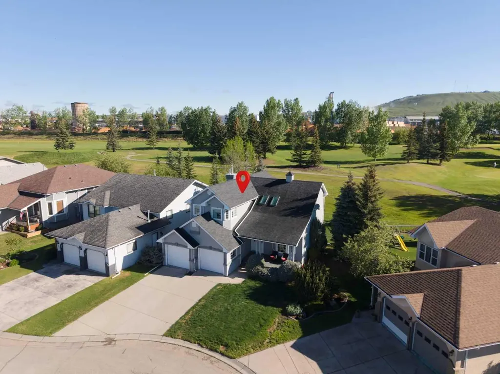 37 Riverview Close Cochrane AB T4C 1K7