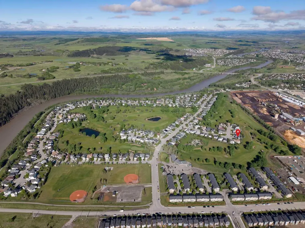 37 Riverview Close Cochrane AB T4C 1K7