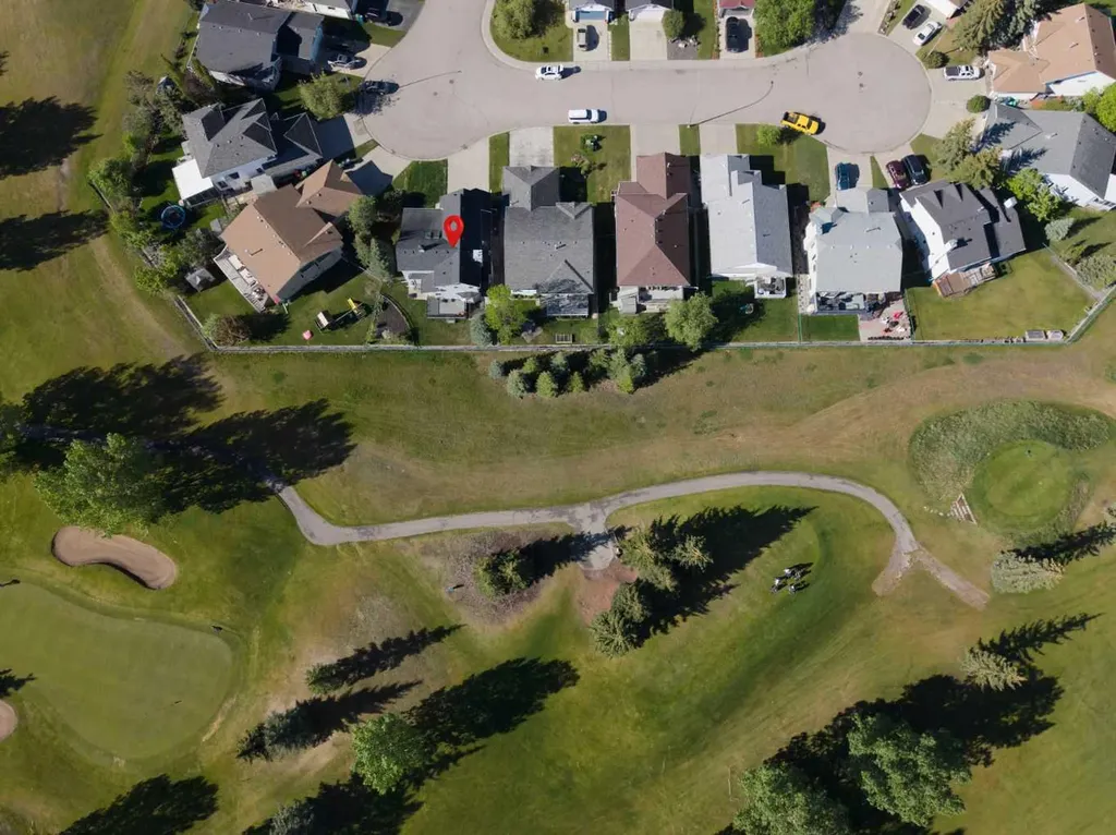 37 Riverview Close Cochrane AB T4C 1K7