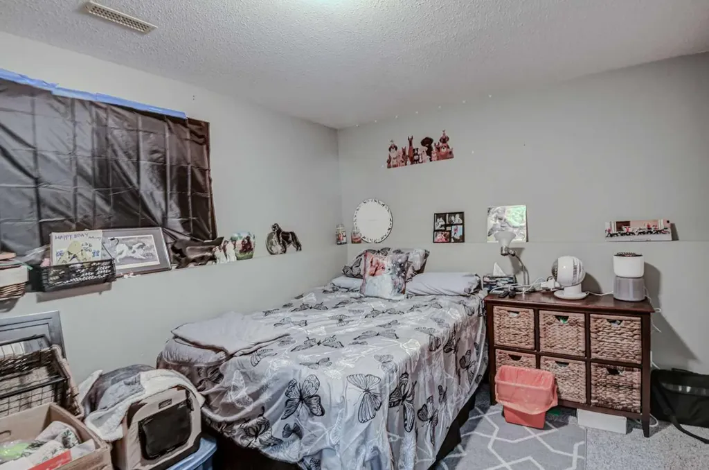 1625 15a Street Didsbury AB T0M 0W0