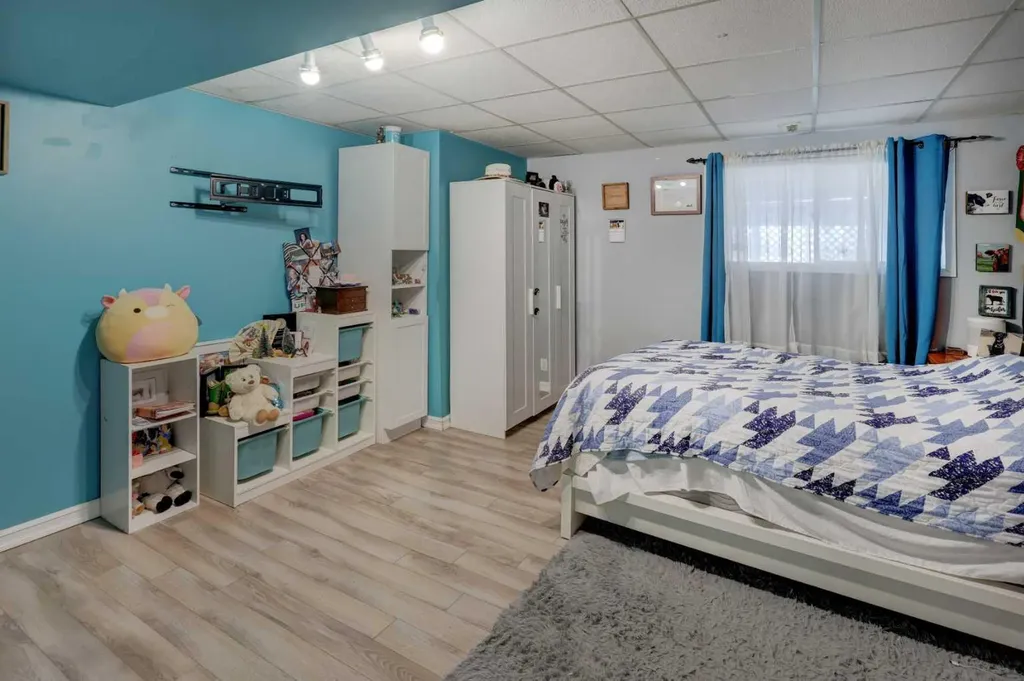426 9 Street Beiseker AB T0M 0G0