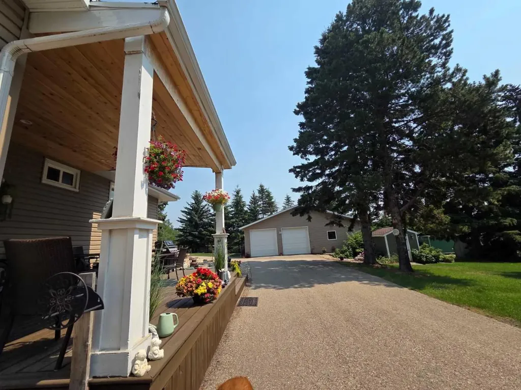 3, 26575 Highway 11 Rural Red Deer County AB T4E1A5