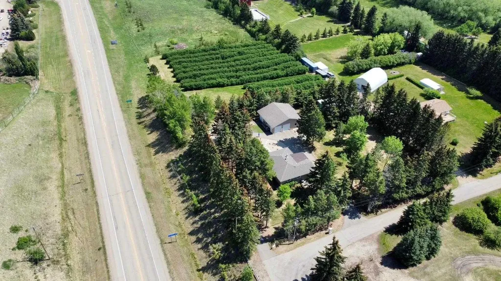 3, 26575 Highway 11 Rural Red Deer County AB T4E1A5