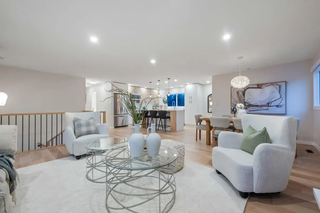 1575 Lake Bonavista Drive SE Calgary AB T2J 2X8