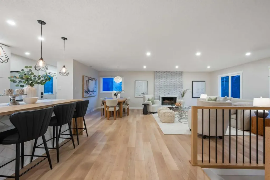 1575 Lake Bonavista Drive SE Calgary AB T2J 2X8