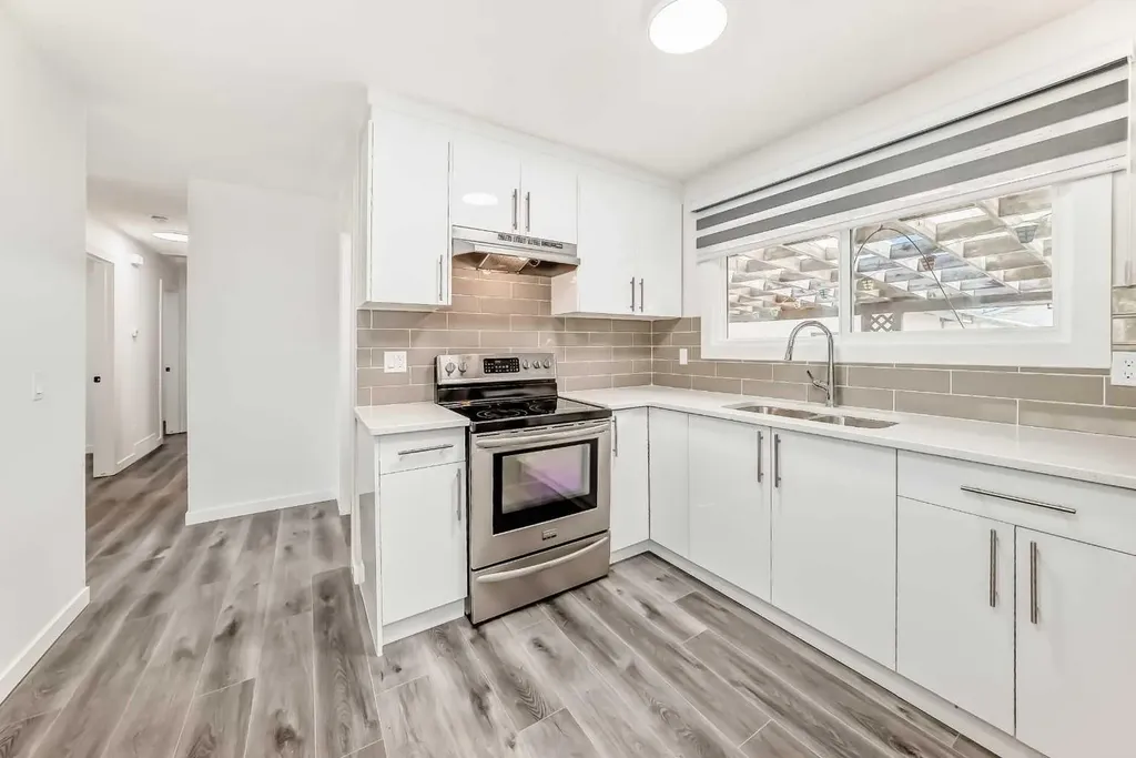 3224 Rundlelawn Road NE Calgary AB T1y3h5
