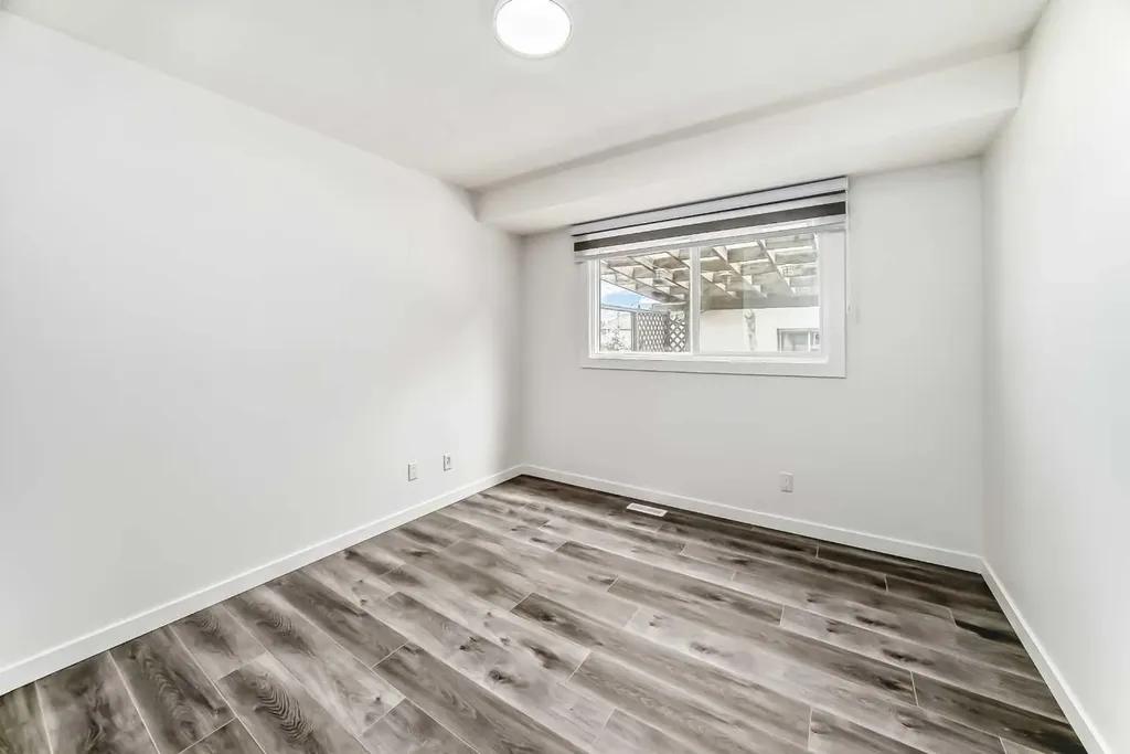 3224 Rundlelawn Road NE Calgary AB T1y3h5