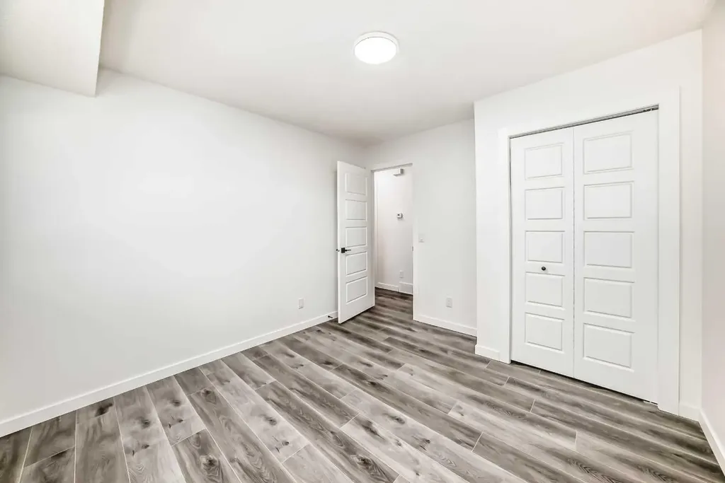 3224 Rundlelawn Road NE Calgary AB T1y3h5
