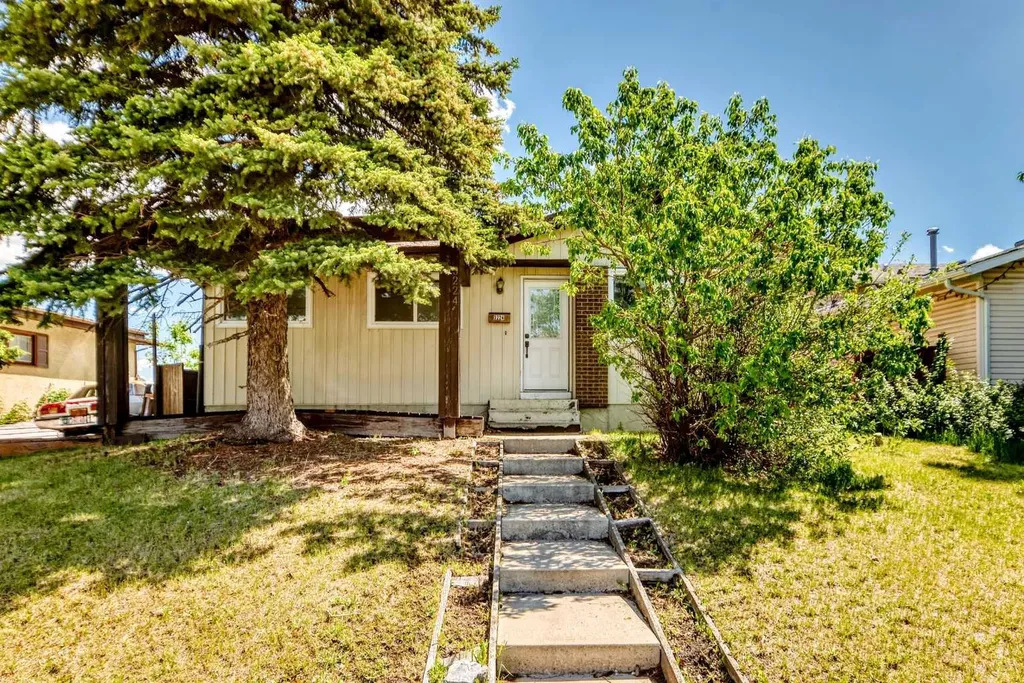 3224 Rundlelawn Road NE Calgary AB T1y3h5