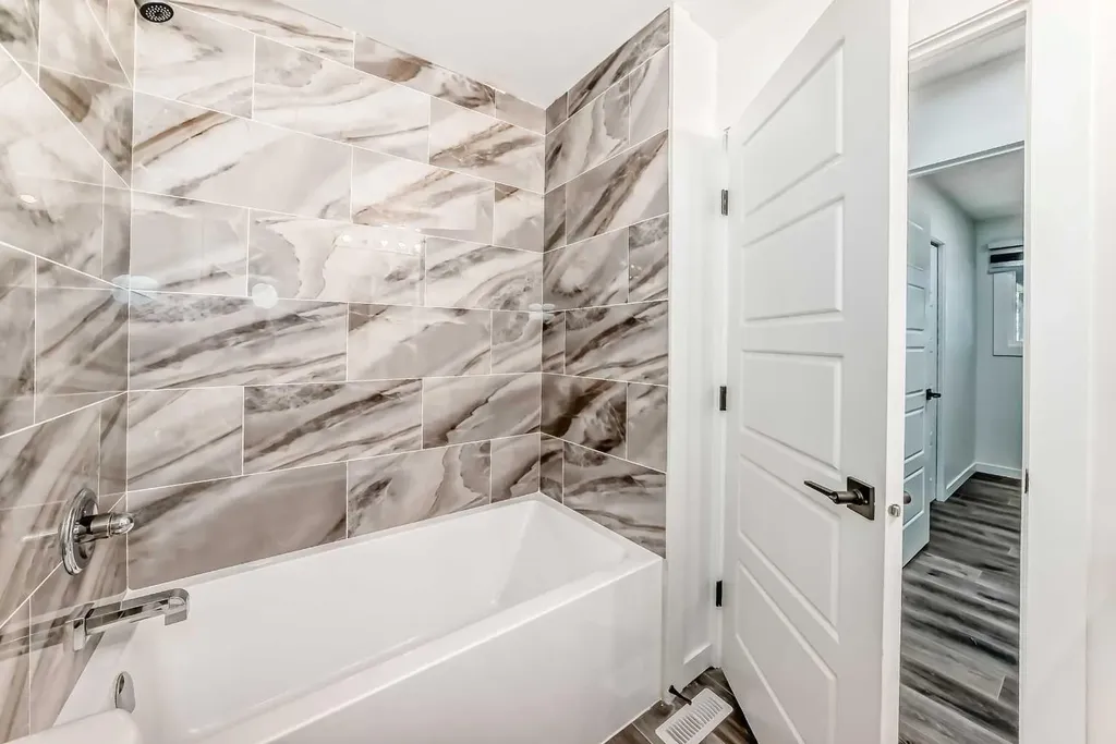 3224 Rundlelawn Road NE Calgary AB T1y3h5