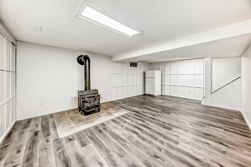 3224 Rundlelawn Road NE Calgary AB T1y3h5
