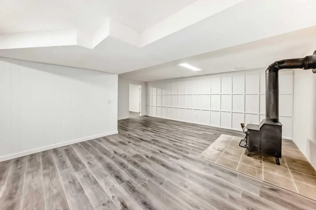 3224 Rundlelawn Road NE Calgary AB T1y3h5