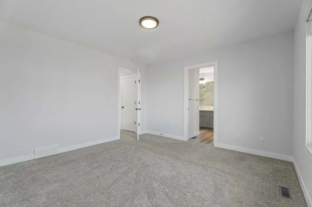 71 Ranchers View Okotoks AB T1S 5R6