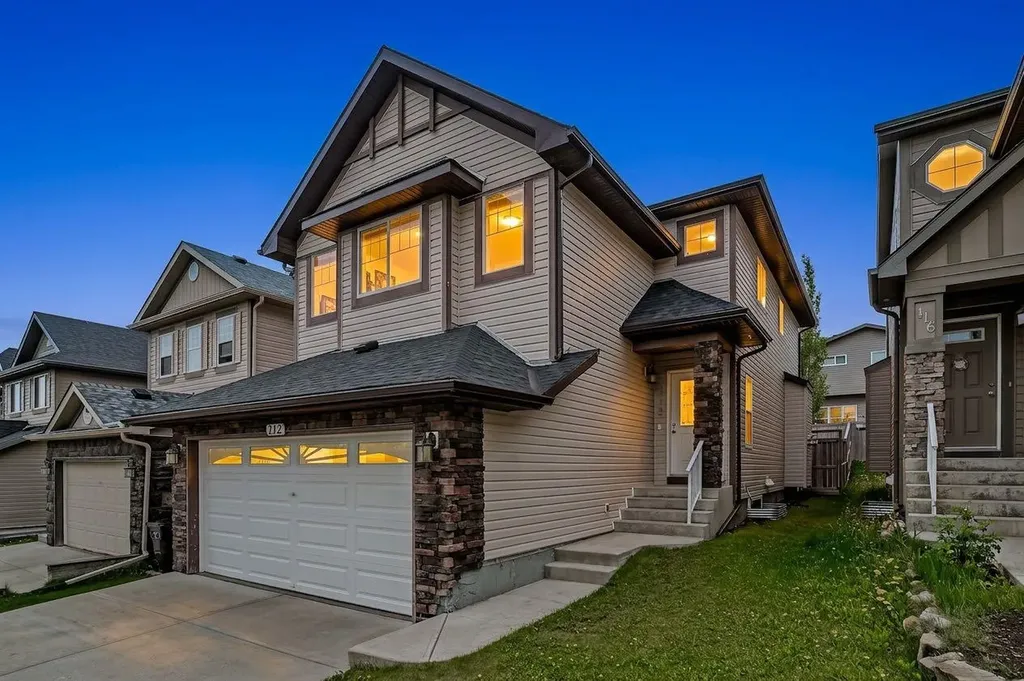 112 Kincora Glen Road NW Calgary AB T3R 0C4