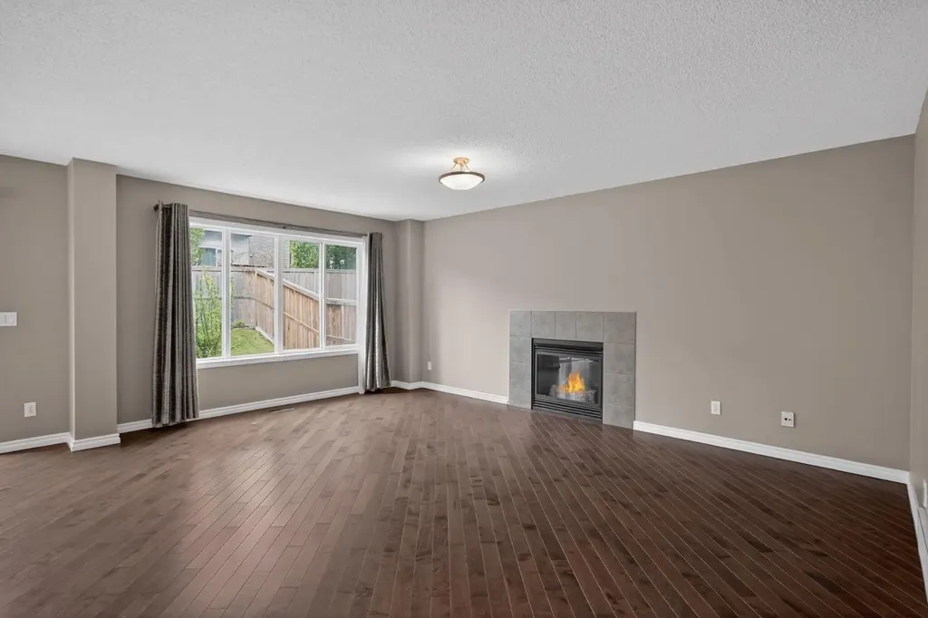 112 Kincora Glen Road NW Calgary AB T3R 0C4