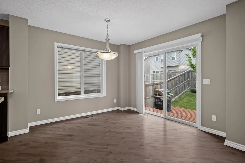 112 Kincora Glen Road NW Calgary AB T3R 0C4