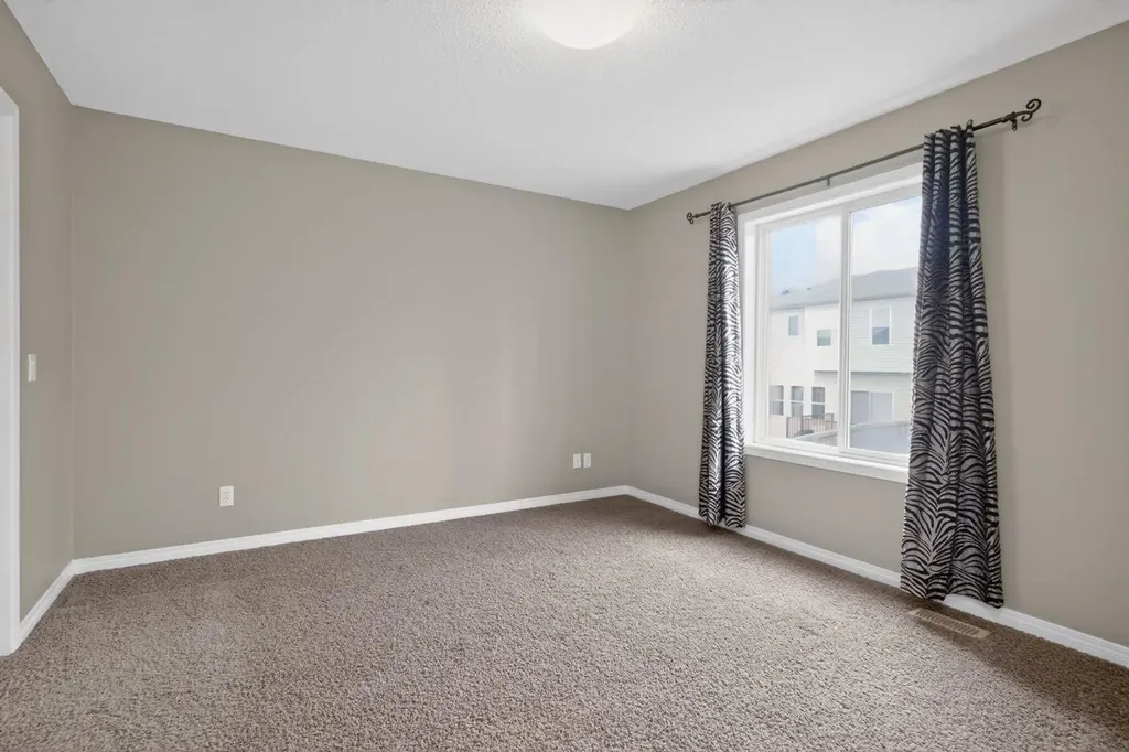 112 Kincora Glen Road NW Calgary AB T3R 0C4