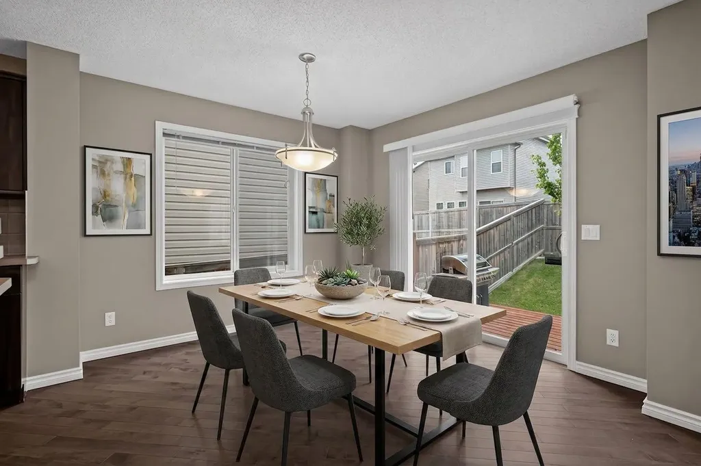 112 Kincora Glen Road NW Calgary AB T3R 0C4