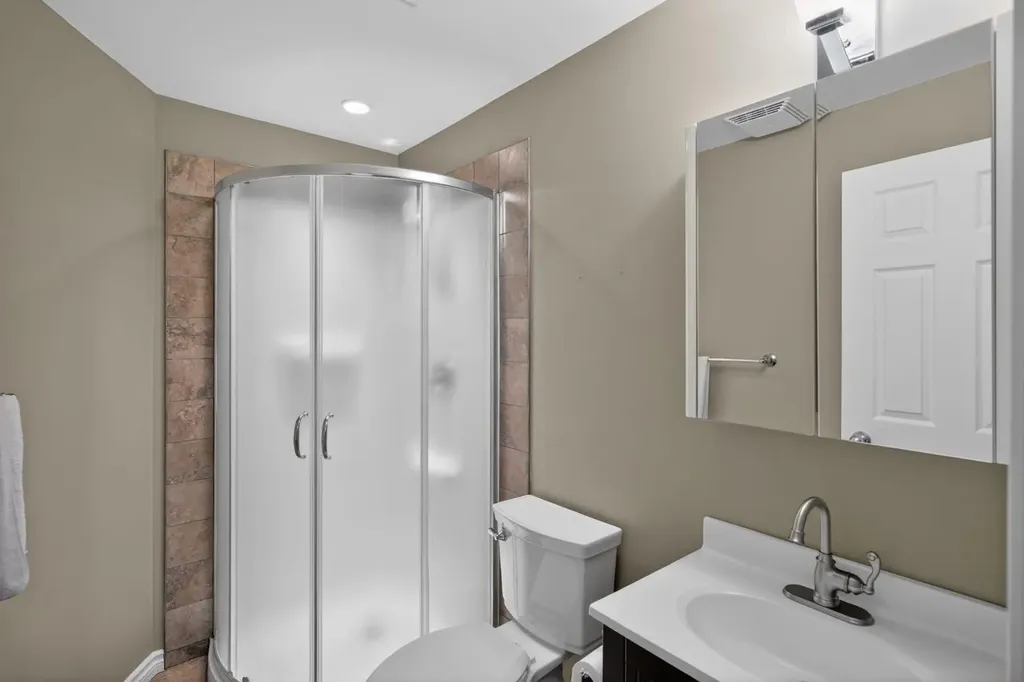 112 Kincora Glen Road NW Calgary AB T3R 0C4