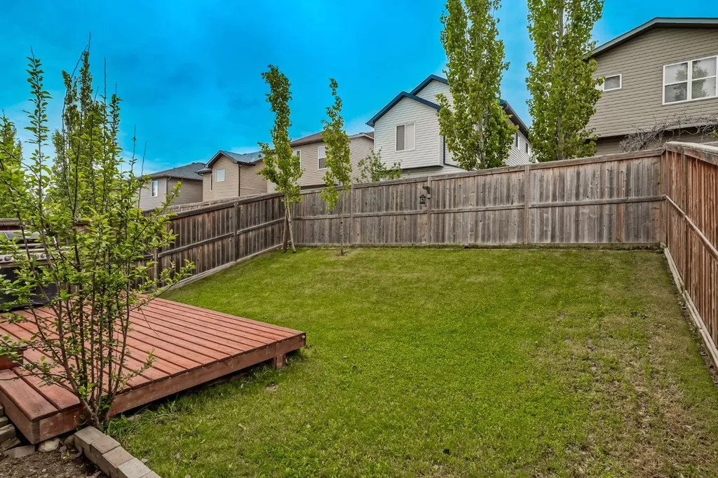 112 Kincora Glen Road NW Calgary AB T3R 0C4
