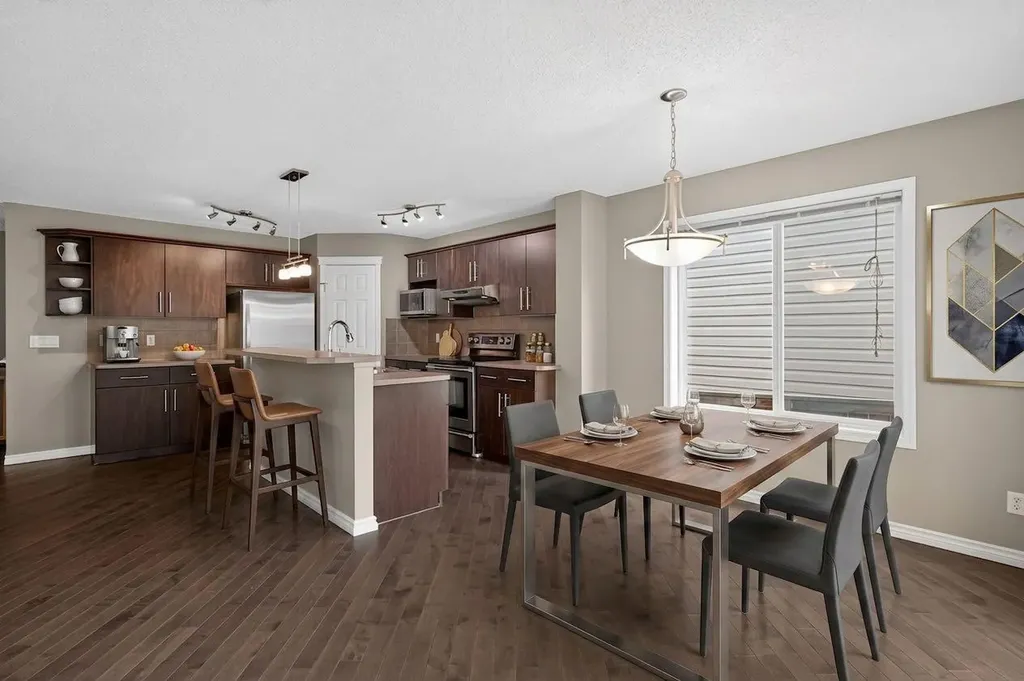 112 Kincora Glen Road NW Calgary AB T3R 0C4