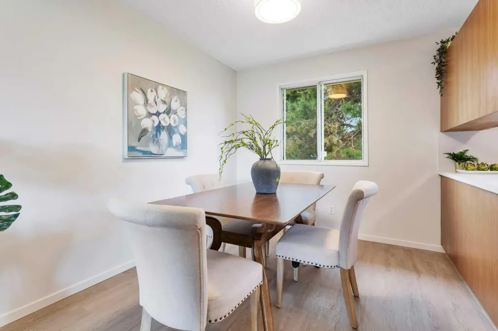 4617 54 Avenue Rimbey AB T0C 2J0