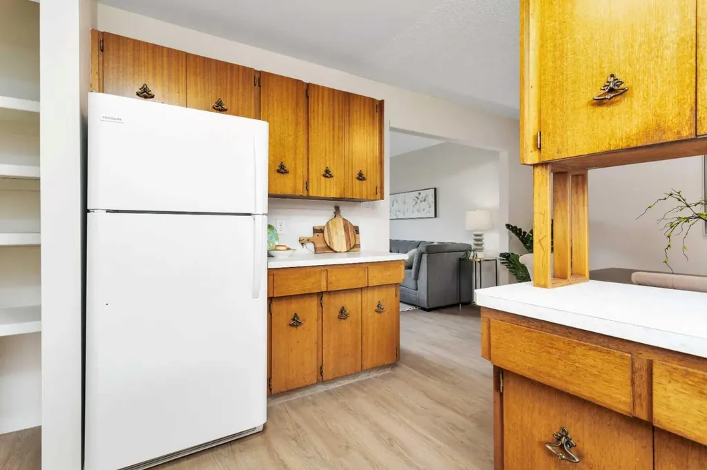 4617 54 Avenue Rimbey AB T0C 2J0