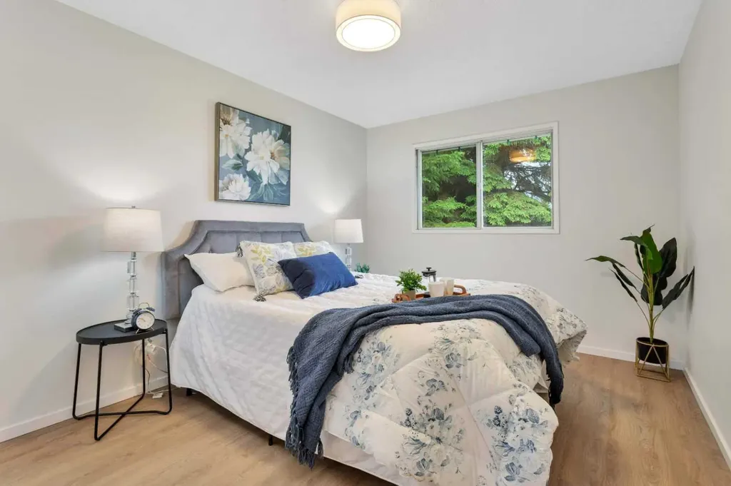 4617 54 Avenue Rimbey AB T0C 2J0