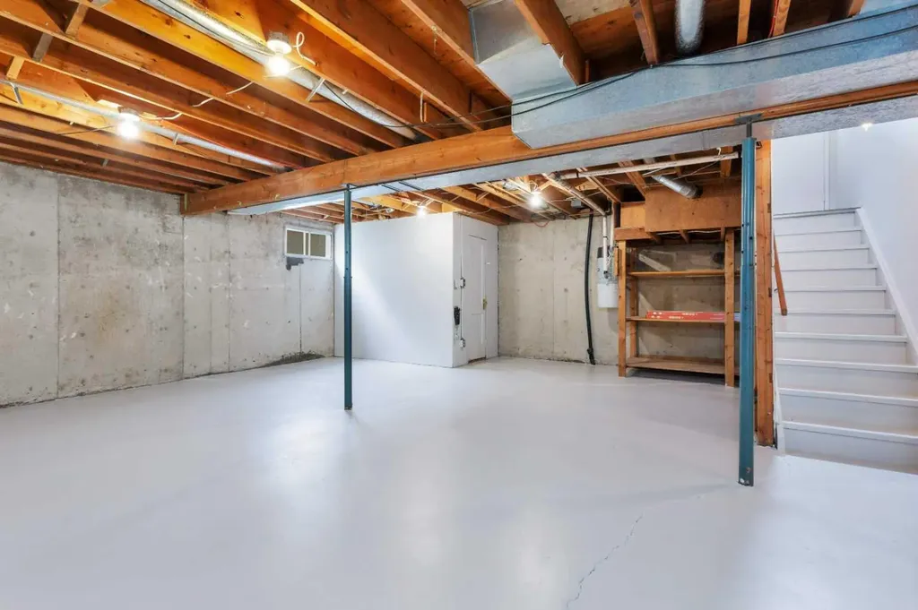 4617 54 Avenue Rimbey AB T0C 2J0