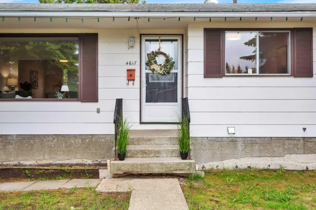 4617 54 Avenue Rimbey AB T0C 2J0