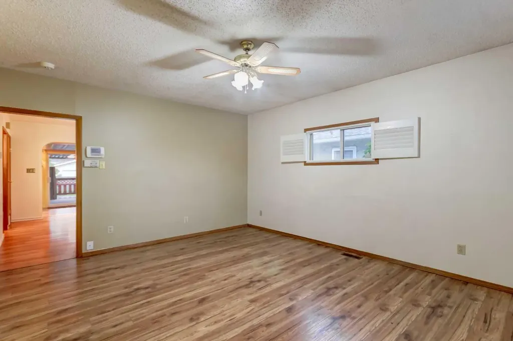 7412 22 Street SE Calgary AB T2C 0W6