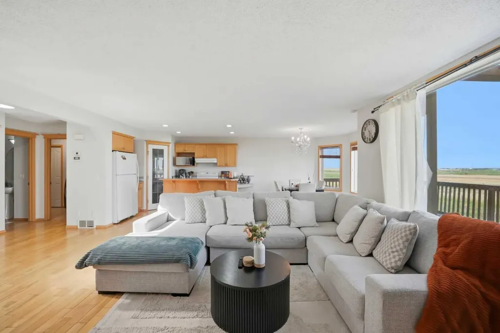 101 Coville Crescent NE Calgary AB T3K5E3