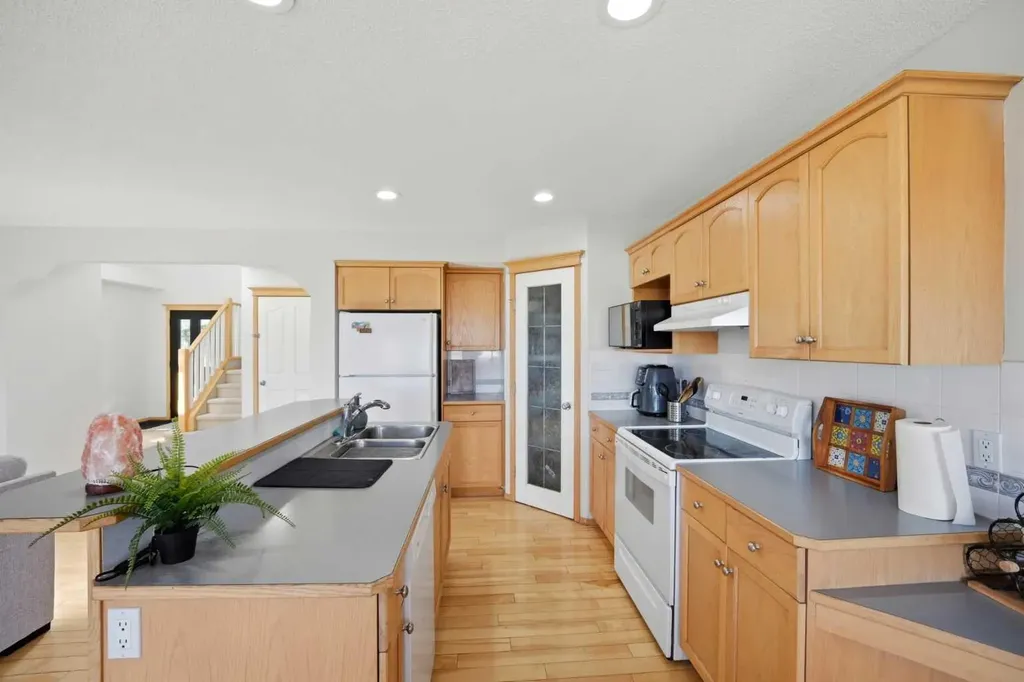 101 Coville Crescent NE Calgary AB T3K5E3