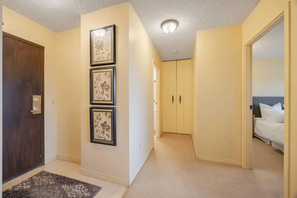 80 Point Mckay Crescent NW Calgary AB T3B 4W4