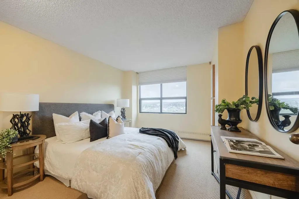 80 Point Mckay Crescent NW Calgary AB T3B 4W4