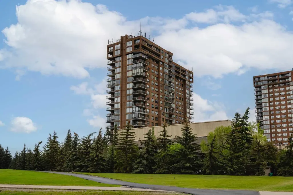 80 Point Mckay Crescent NW Calgary AB T3B 4W4