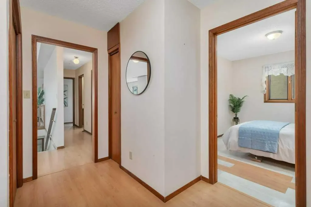 5201 46 Avenue Rimbey AB T0C 2J0