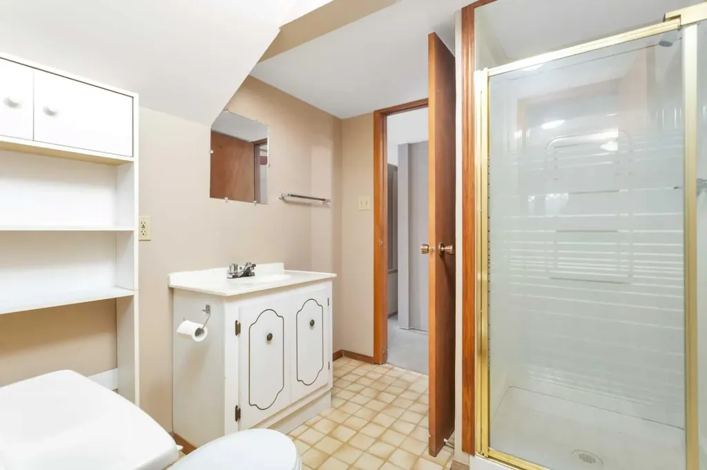 5201 46 Avenue Rimbey AB T0C 2J0