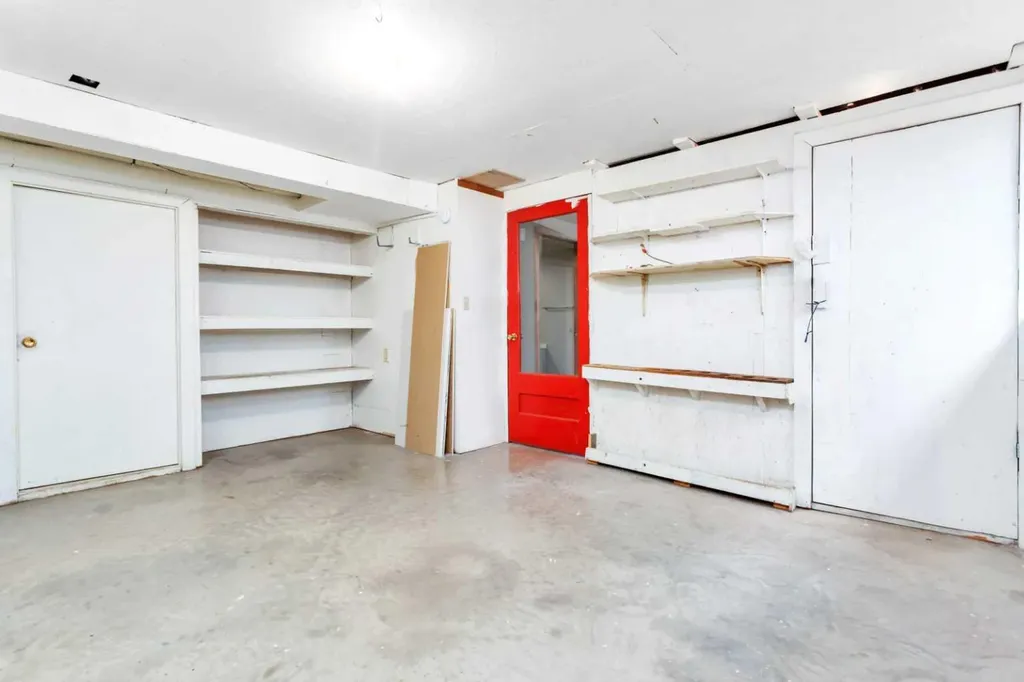 5201 46 Avenue Rimbey AB T0C 2J0